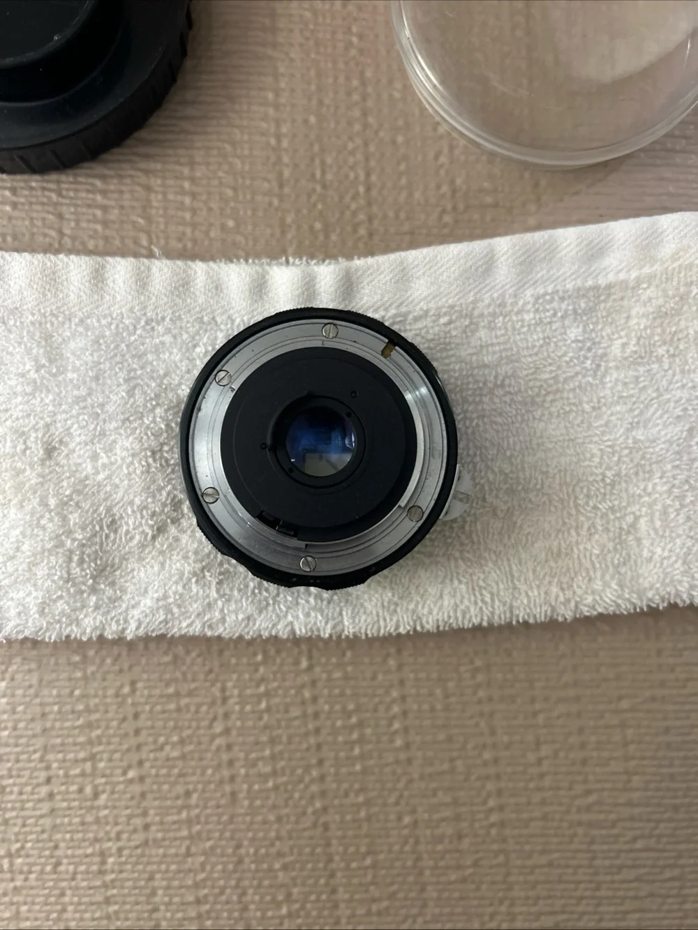 Nikon 28mm Prime Lens in Black with Clear Case